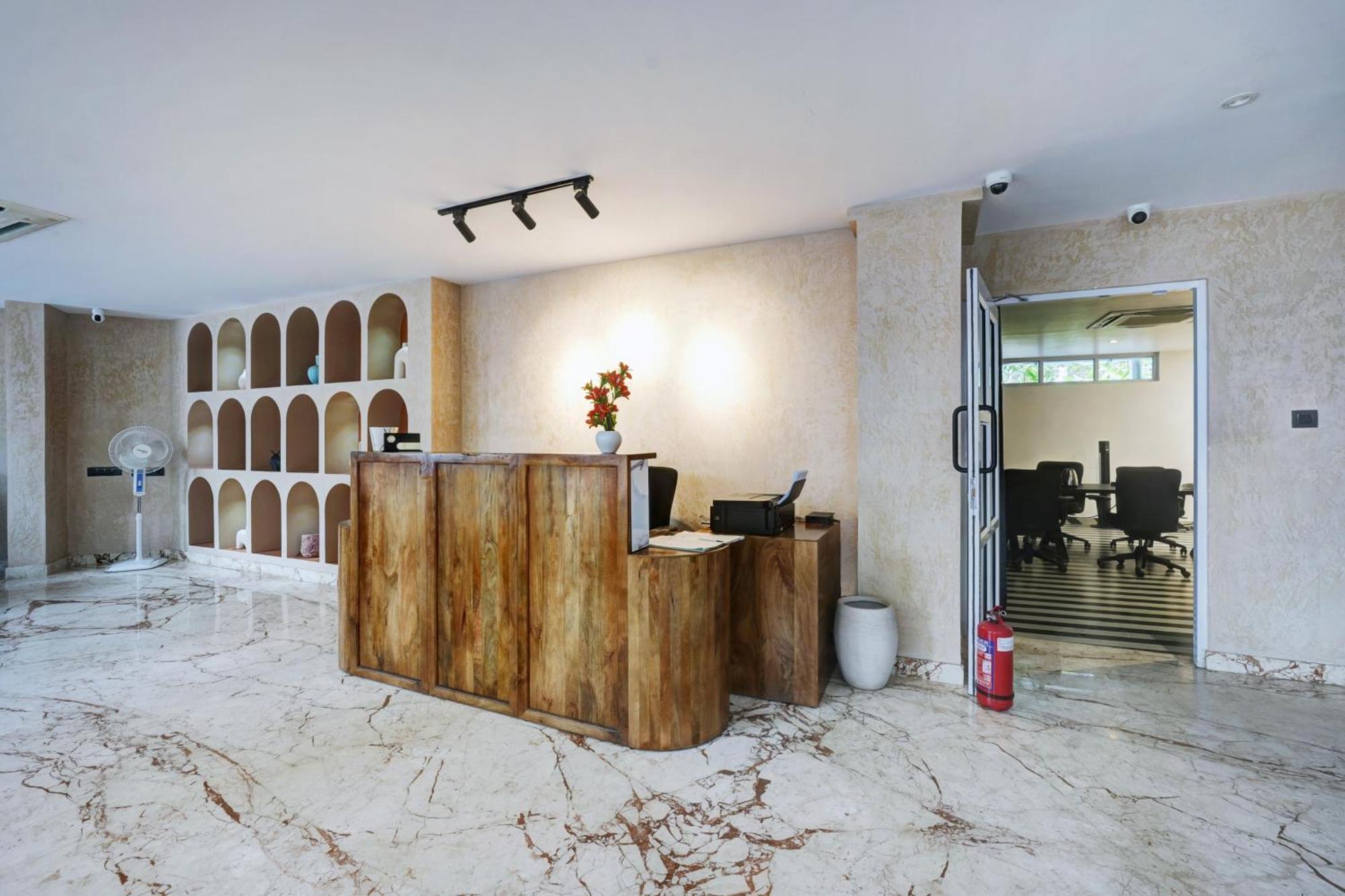Astra Hotels & Suites - Koramangala Бенґалуру Екстер'єр фото
