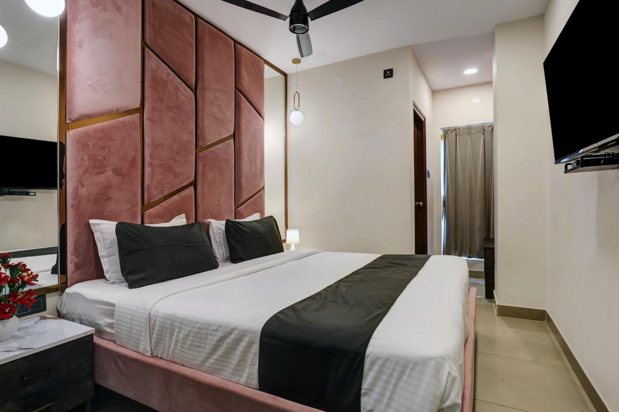 Astra Hotels & Suites - Koramangala Бенґалуру Екстер'єр фото